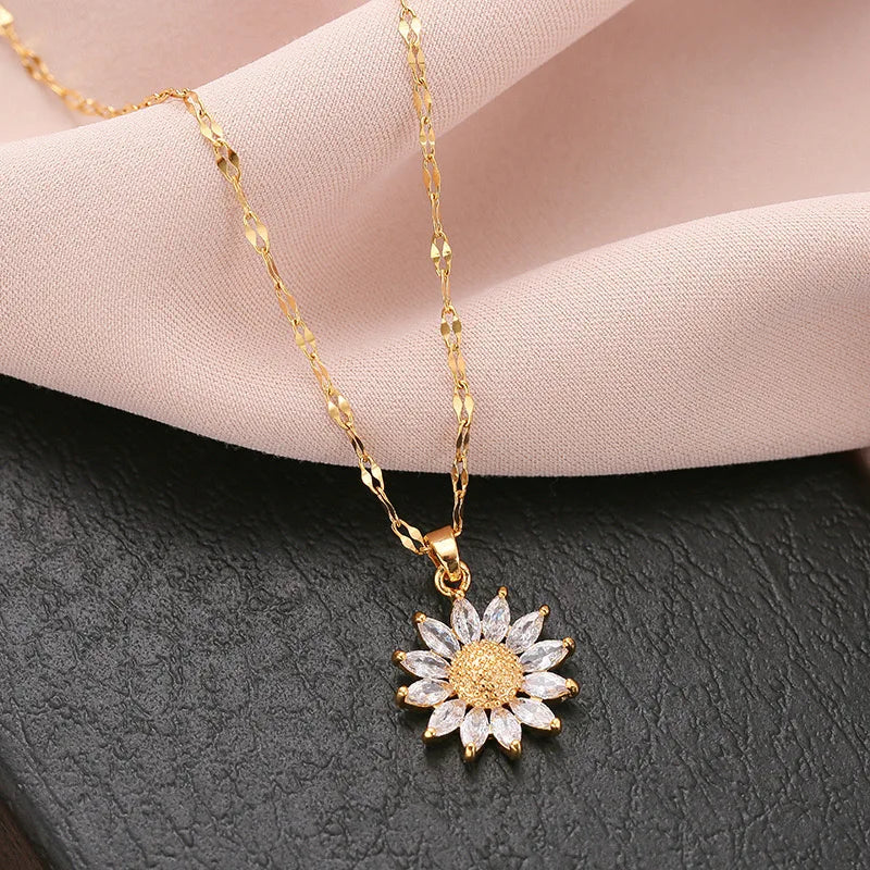 Elegant Sunflower Pendant -  Trendy 18K Gold Plated Clavicle Chain Jewelry Gift