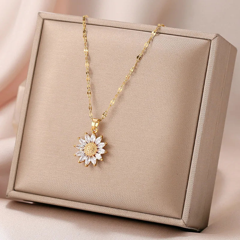 Elegant Sunflower Pendant -  Trendy 18K Gold Plated Clavicle Chain Jewelry Gift